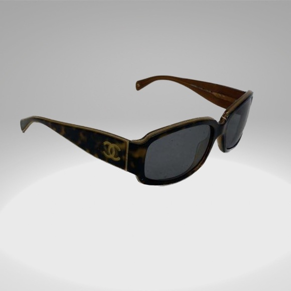Chanel original Tortoise Shell Frame Gradient Tint CC Sunglasses - Picture 5 of 8